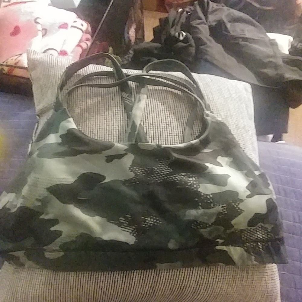 Camo work out trio with rouched leggings